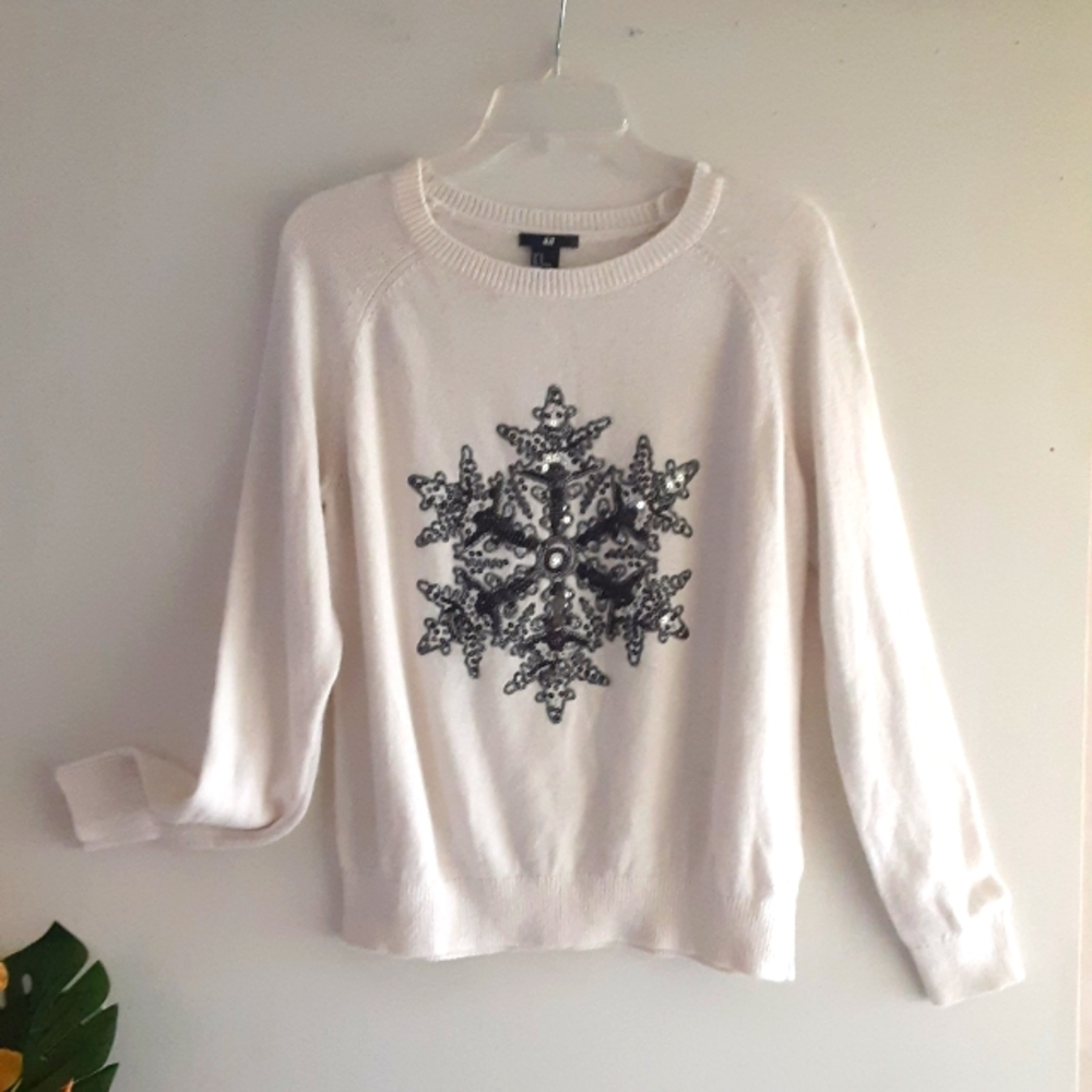 🏝🌺 H&M White Medium Holiday Christmas ❄️ Snowflake Pullover Sweater